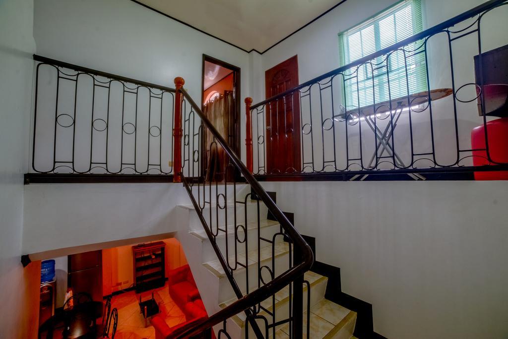 Jenjen'S House Rental Lapu-Lapu City Esterno foto
